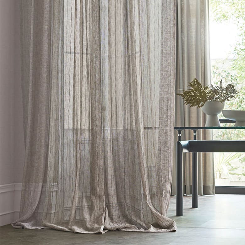 ウェーブ状のケースメント レースカーテン