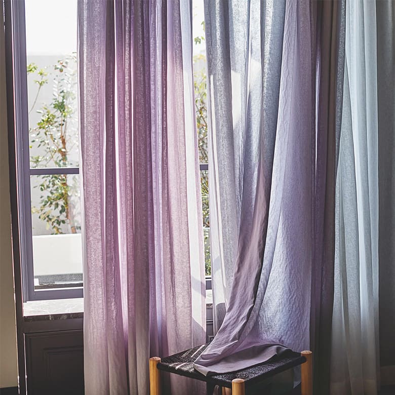 表情豊かにゆれるシアー レースカーテン｜防炎