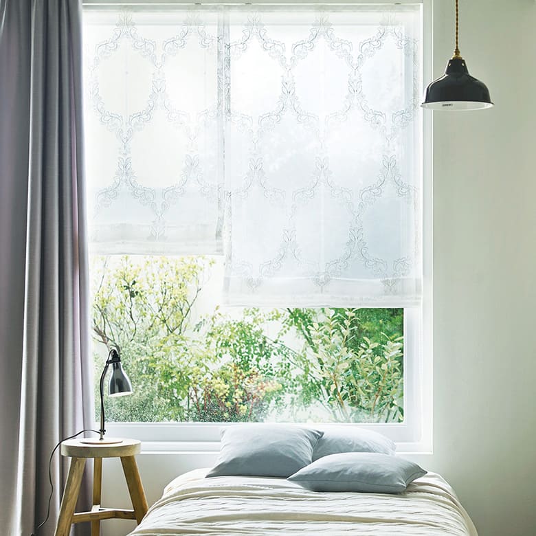 様々な刺繍ステッチ アンティーク調 レースカーテン