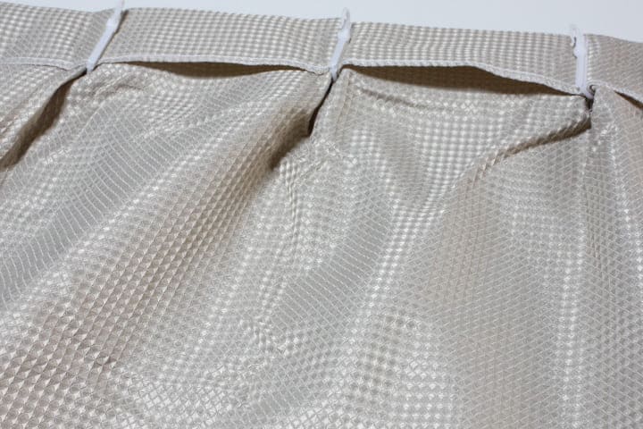 他店のカーテン